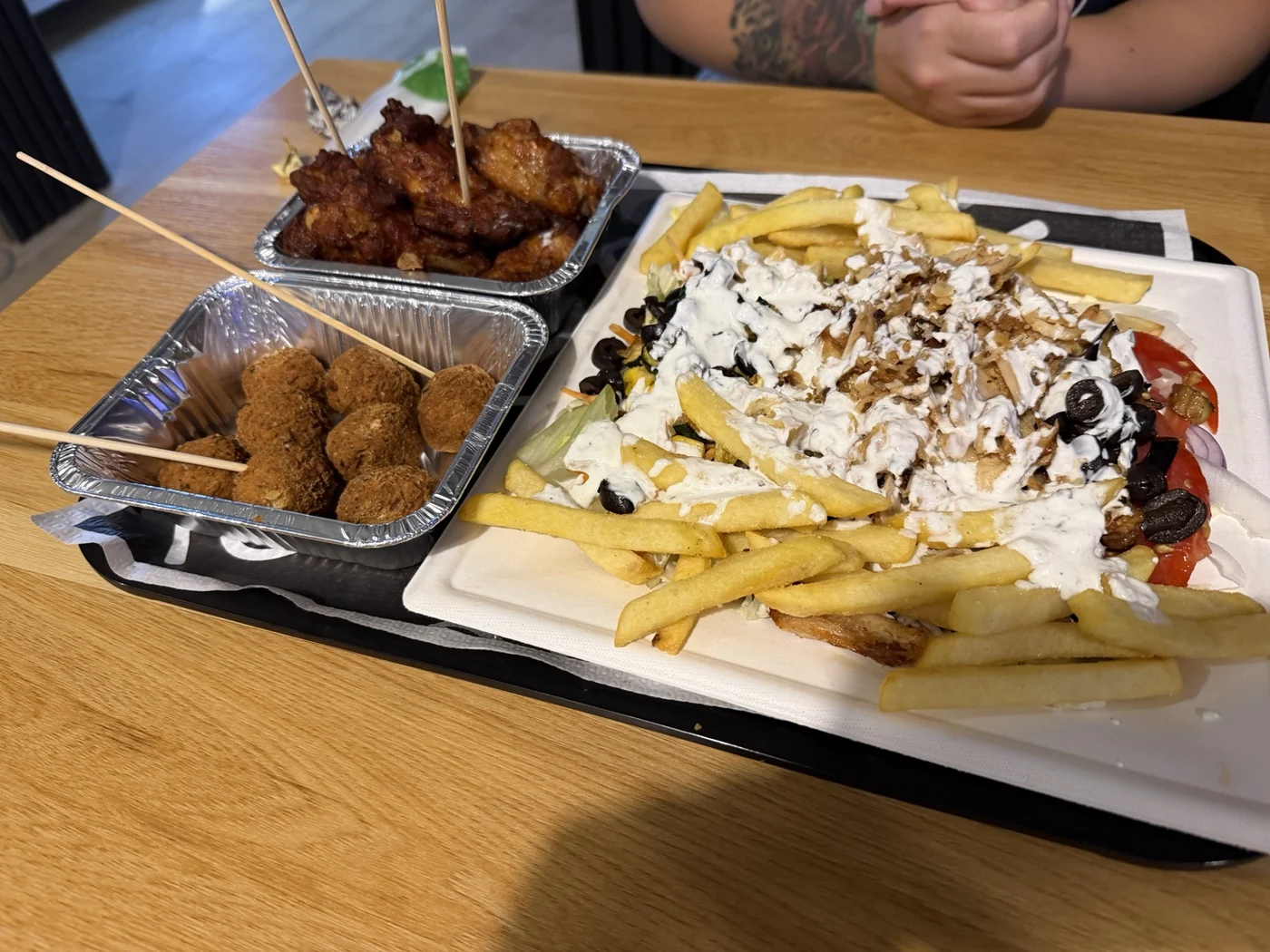Kebab al piatto e sfiziosità